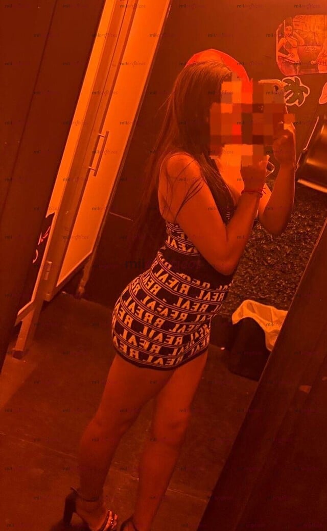 FOTOS DE DISPONIBLE JOVENCITA DE 18 AÑOS CACHONDITA