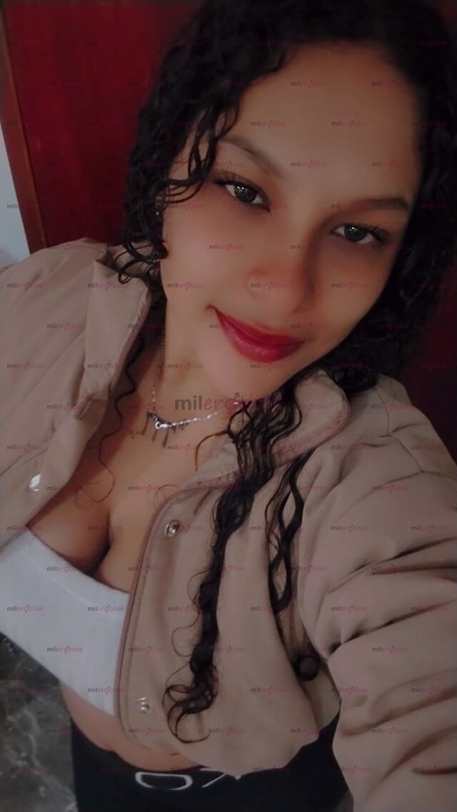 FOTOS DE SEXY MORBOSA NENA DE VAGINA CALIENTE CON GANAS DE UN RICO ORAL 50$
