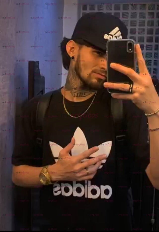 FOTOS DE JOVEN SERIO VERS PASIVO. TENGO SITIO, PINTA Y ARRECHO