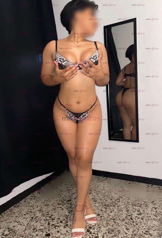 FOTOS DE COSTEÑA ARDIENTE SEXY Y COMPLACIENTE AL 100