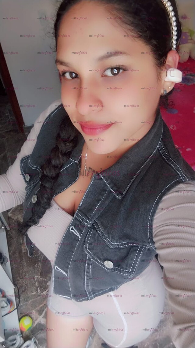 FOTOS DE SEXY MORBOSA NENA DE VAGINA CALIENTE CON GANAS DE UN RICO ORAL 50$