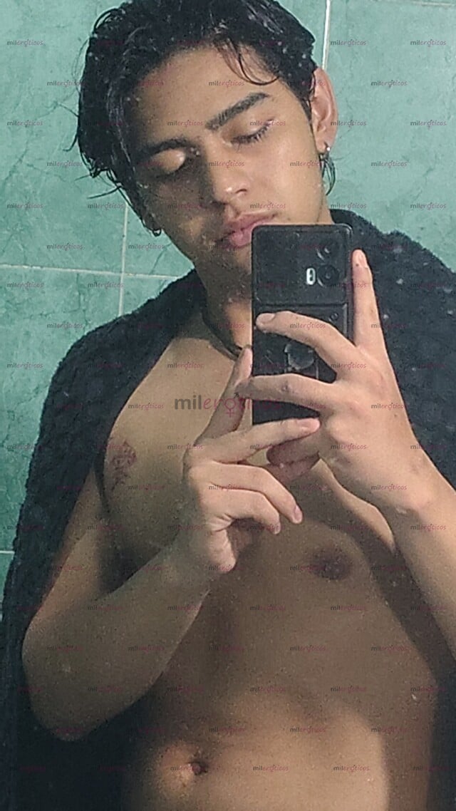 FOTOS DE JOVEN ATRACTIVO, TRATO EXCLUSIVO, DISCRETO, EDUCADO, SEGURO Y CARISMÁTICO