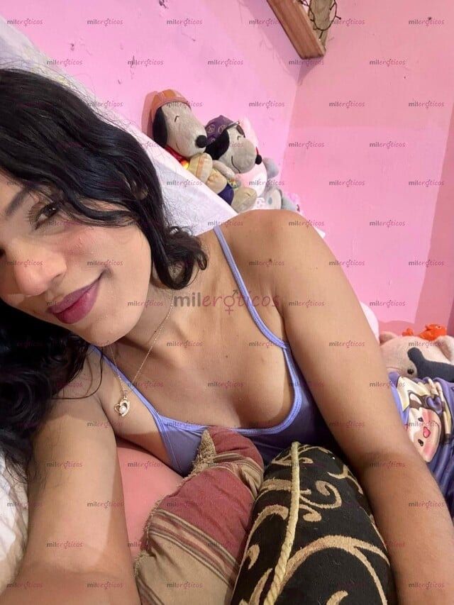 FOTOS DE HOLA SOY MIA NOVOA ANDO EN COLOMBIA Y VENGO A CUMPLIR TUS SUEÑOS FANTASÍAS CARÑO
