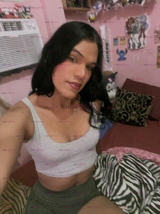 FOTOS DE HOLA SOY MIA NOVOA ANDO EN COLOMBIA Y VENGO A CUMPLIR TUS SUEÑOS FANTASÍAS CARÑO