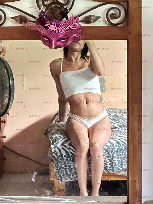 FOTOS DE HOLA SOY MIA NOVOA ANDO EN COLOMBIA Y VENGO A CUMPLIR TUS SUEÑOS FANTASÍAS CARÑO
