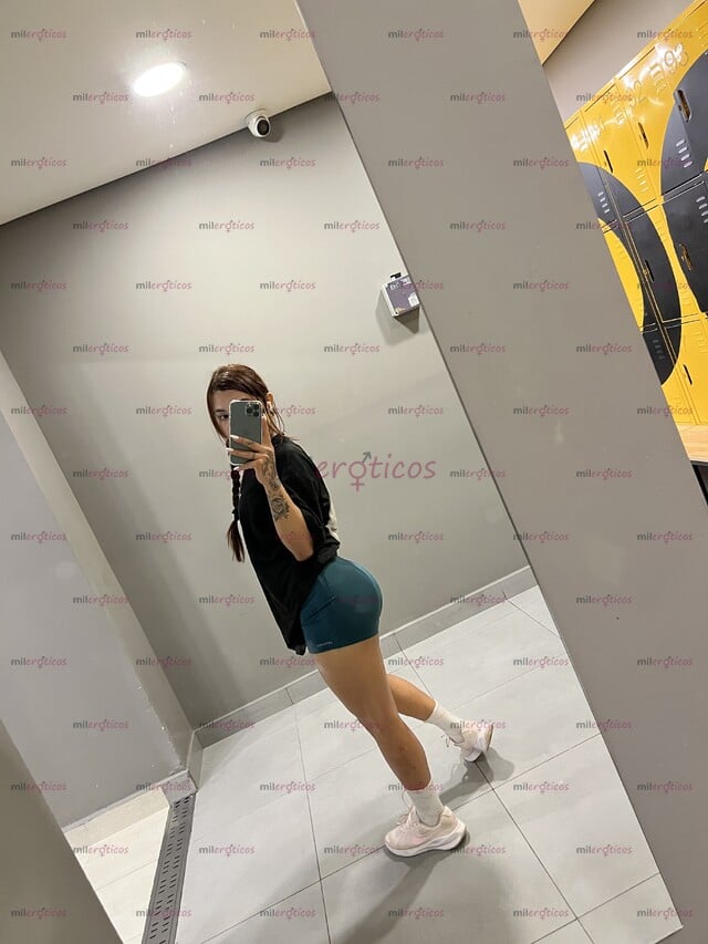 FOTOS DE LO QUE ESTABAS ESPERANDO UNA HERMOSA NIÑA TRANS MUY COMPLACIENTE