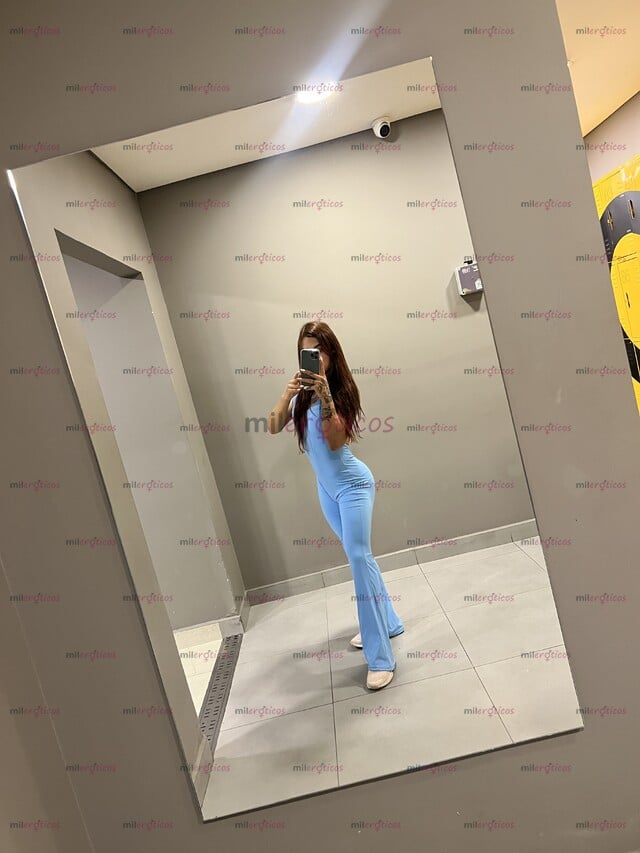 FOTOS DE LO QUE ESTABAS ESPERANDO UNA HERMOSA NIÑA TRANS MUY COMPLACIENTE