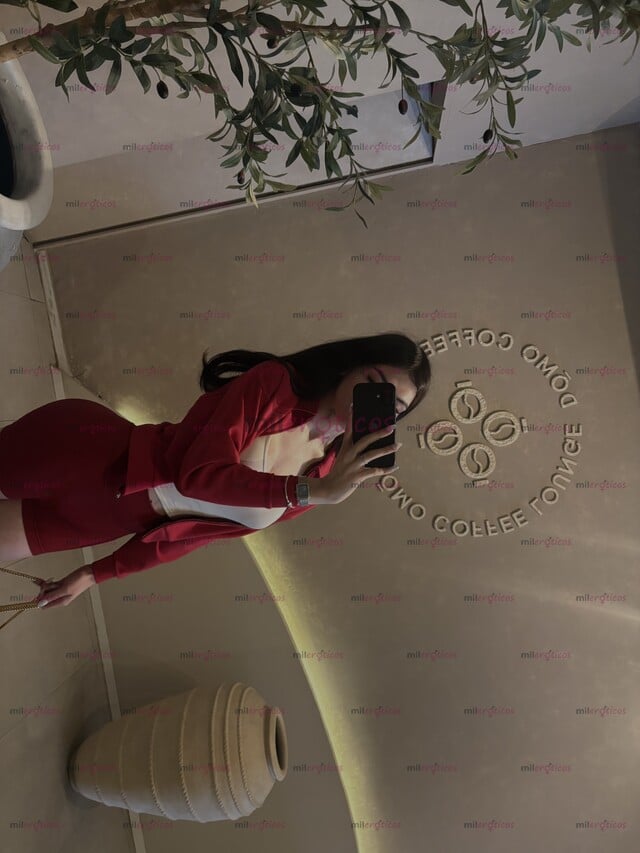 FOTOS DE AMBOS ROLES, DISPONIBLE MUÑEQUITA DE PORCELANA