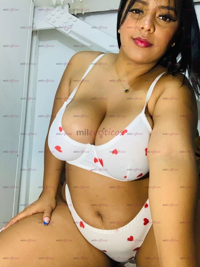 FOTOS DE ¡MAMACITA RICA CULONA Y BIEN PUTONA, TE HAGO VENIRTE A CHORROS ¿AGUANTAS?