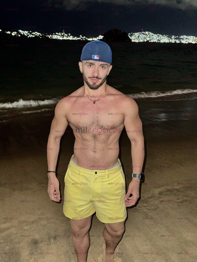 FOTOS DE JOVEN EXTRANJERO CALIENTE , MORBOSO Y VERSÁTIL