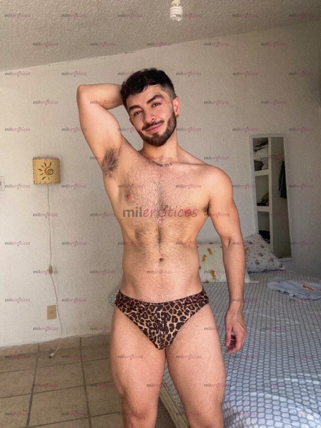 FOTOS DE JOVEN EXTRANJERO CALIENTE , MORBOSO Y VERSÁTIL
