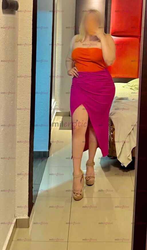FOTOS DE DALIA, ABOGADA CURVY, ELEGANTE, RUBIA Y DIFÍCIL DE OLVIDAR