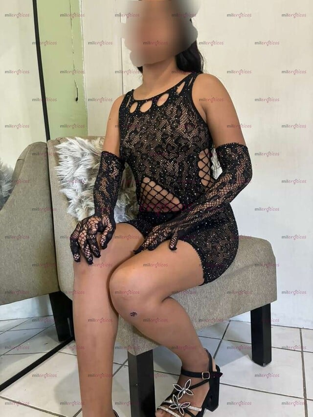 FOTOS DE BONITA MORENITA TALLA XS CON LUGAR DISCRETO LLÁMAME