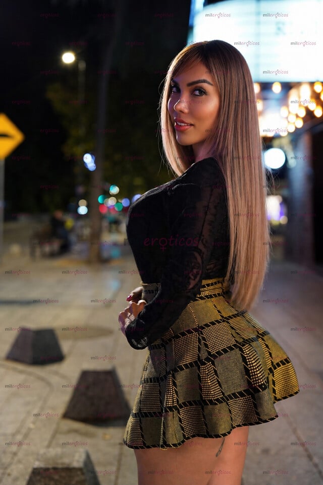 FOTOS DE LIZZY LAYNEZ SENSUALIDAD Y ELEGANCIA TOTAL