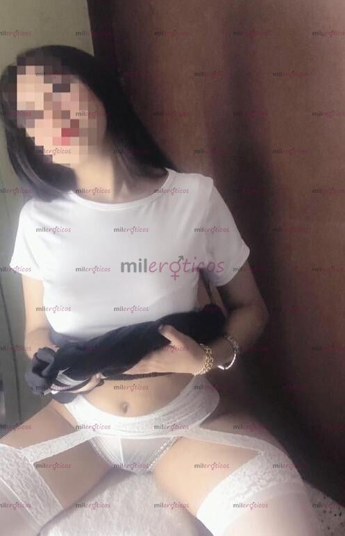 FOTOS DE NUEVESITA ..NALGONA.TETONA 18 AÑITOS .INICIANDOME...ESTRECHITA..MOJADITA..FOGOSA