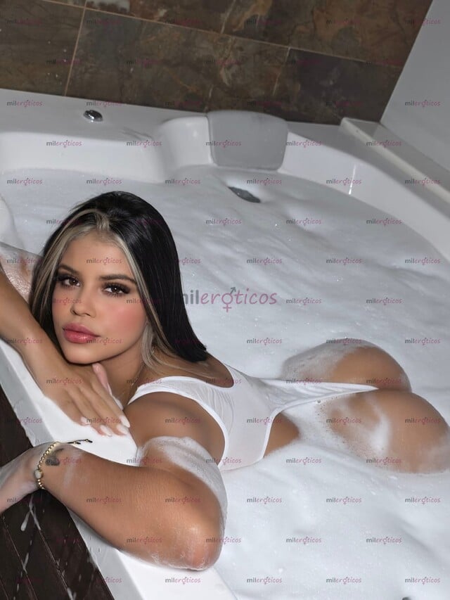 FOTOS DE ULTIMOS DIAAAA! JOVENCITA DESPAMPANANTE FUEGO Y DESEO! PIÉRDETE EN MI