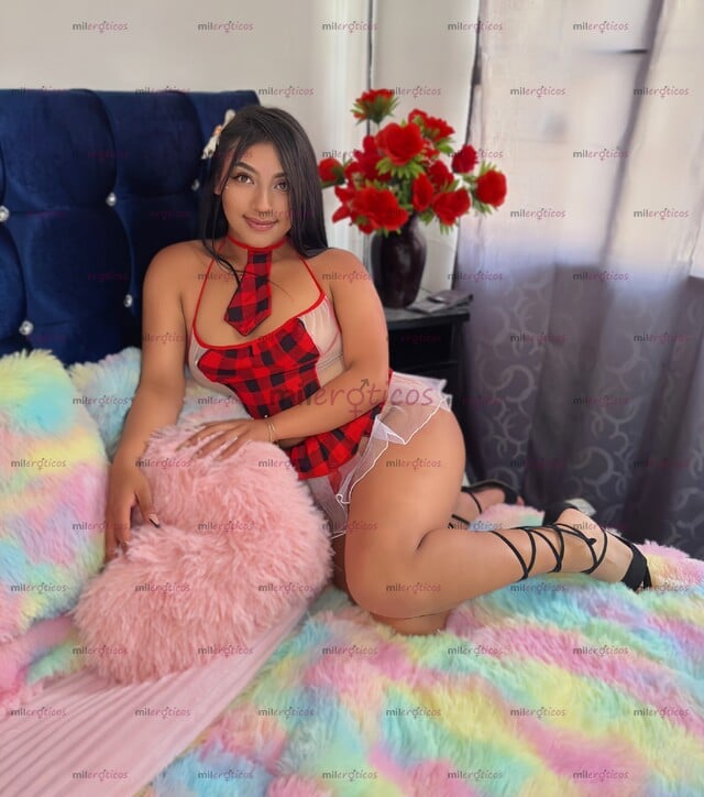 FOTOS DE MEGAN UNA CHICA ENCANTADORA, APASIONADA Y D CUERPO DELICADO QUE TE VA A FASCINAR