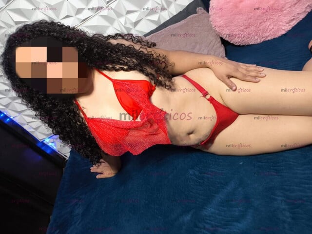 FOTOS DE KAREN 20 AÑITOS CACHONDA NALGONCITA USO SEXI LENCERÍA RICO ORAL