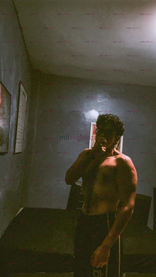 FOTOS DE HOMBRE LISTO PARA ESCUCHARTE COMPRENDERTE Y TRATARTE COMO REALMENTE NECESITAS