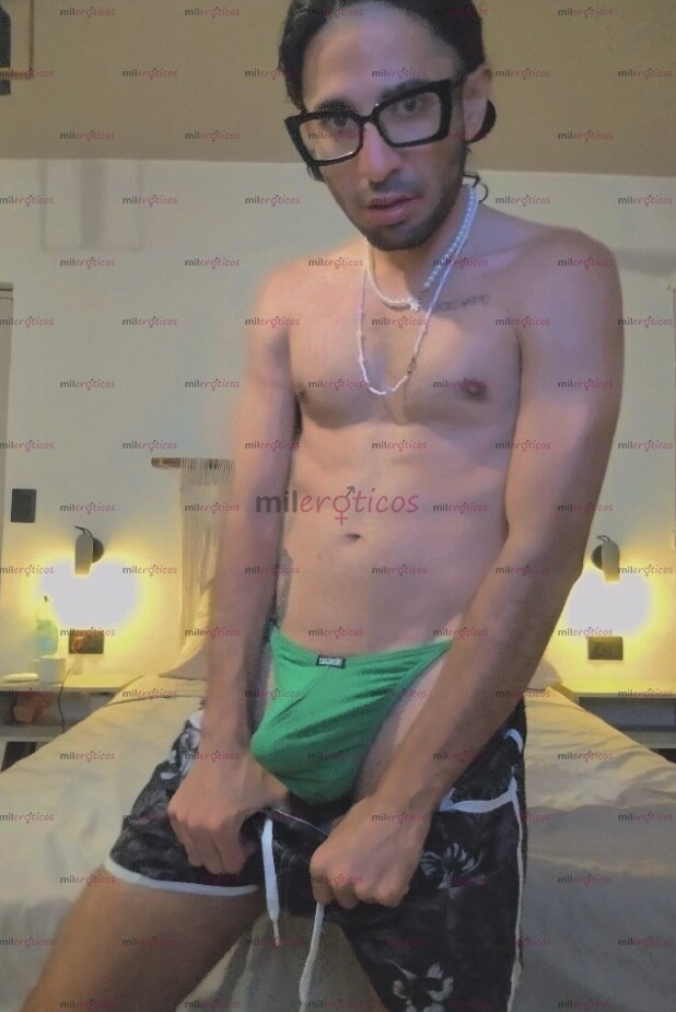 FOTOS DE TU DOMINANTE O TU ALUMNO.! BUENA VERGA Y BUENAS NALGUITAS TENGO DADDY ISSUES...