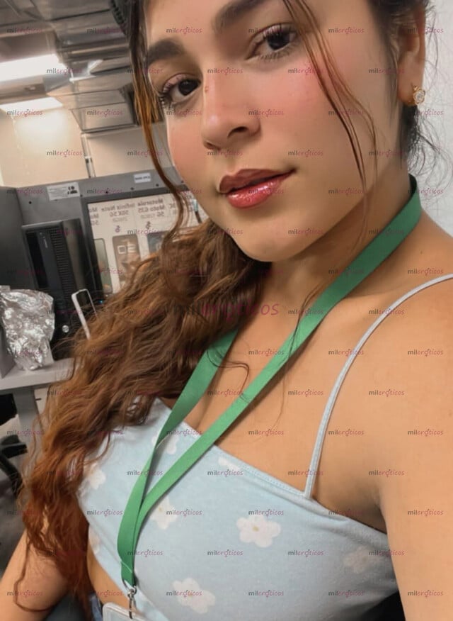 FOTOS DE RIKA COLOMBIANA LISTA PARA HACERTE EL MEJOR ORAL Y UN RIKO SEXO