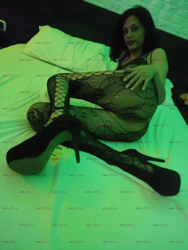 FOTOS DE MORENITA DELGADA OTAKU BUSCA CHICO CALIENTE
