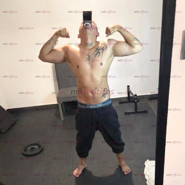 FOTOS DE 27 AÑOS, 20CM DE RIATA, CHACALON HETERO MEXICANO BUEN P3DO.