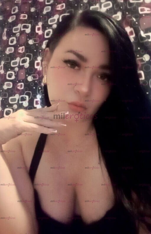 FOTOS DE COLOMBIANA SEXY CON LINDO CUERPO NATURAL Y CABELLO MUY SEXY RICA Y CALIENTE COJE