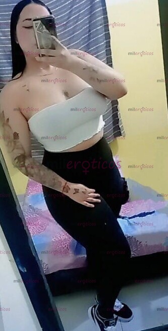 FOTOS DE HOLA MIS AMORES ME LLAMO CAMILA ,SOY UNA CHICA ALTA, BLANCA BIEN LINDA