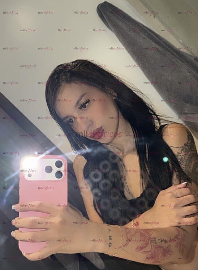 FOTOS DE COLOMBIANA FLAQUITA Y MUY COMPLACIENTE