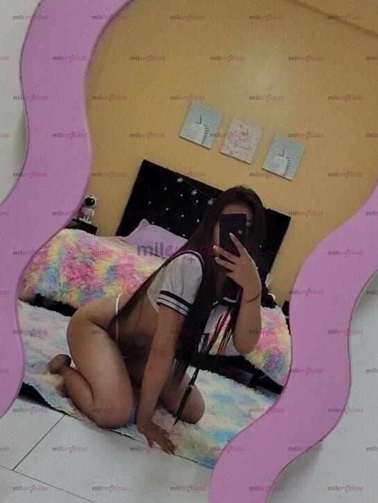 FOTOS DE TRIPLATO TRATO DE NOVIOS , EXTRECHA BIEN MOJADITA Y ARRECHITA VEN Y TE DESLECHO