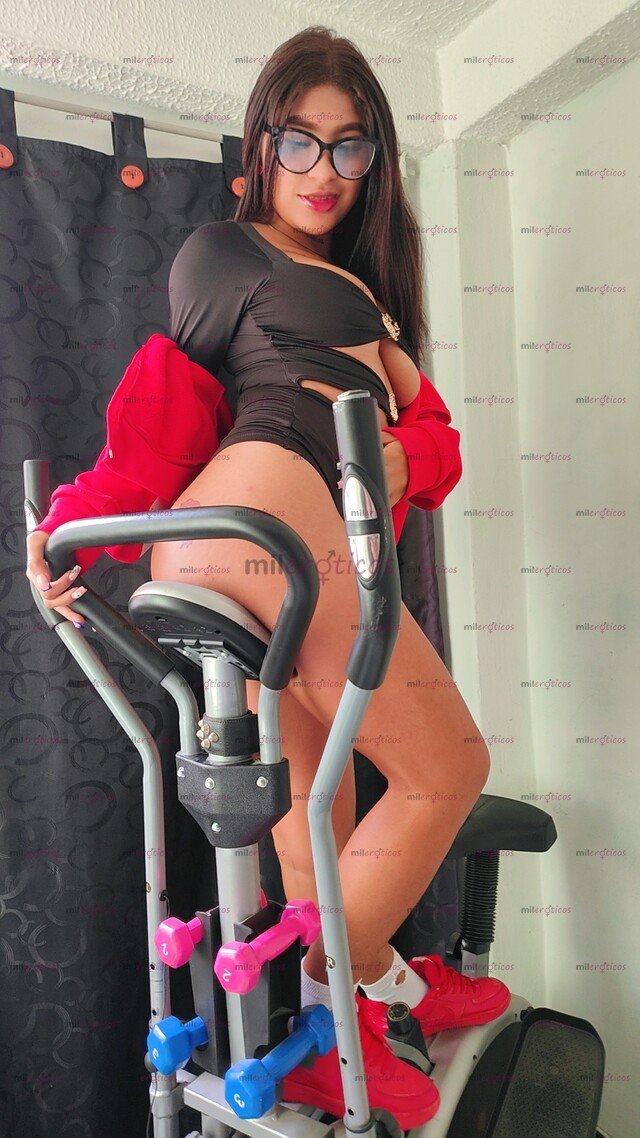 FOTOS DE FERNANDA MORENA ME GUSTA EL SEXO DURO Y QUE ME COJAS EN TODAS LAS POSES USME