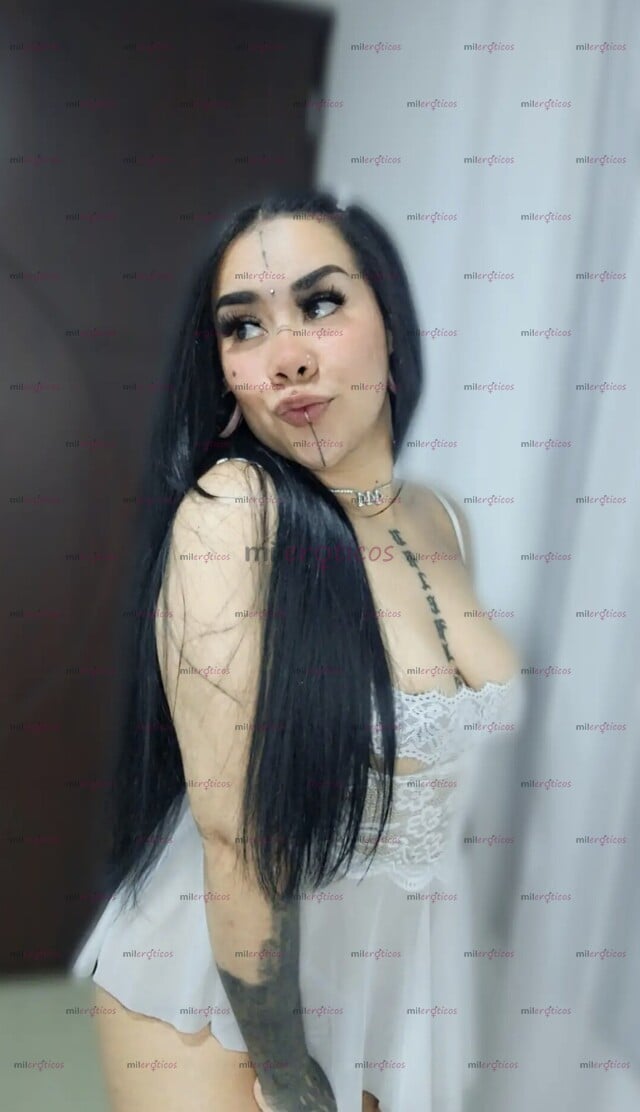 FOTOS DE PELINEGRA FLAQUITA Y CULONA DE 20 AÑOS NUEVA EN TU ZONA