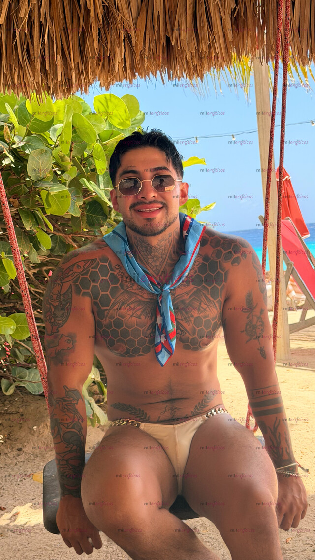 FOTOS DE TOP 20 CM CALIENTE Y FIESTERO MORBOSO CON LUGAR