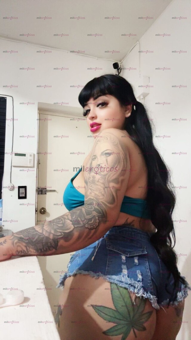 FOTOS DE MUÑECA CURVY, CURVAS IMPRESIONANTES Y LAS TETAS MÁS GRANDES Y RICAS EN MONTERREY