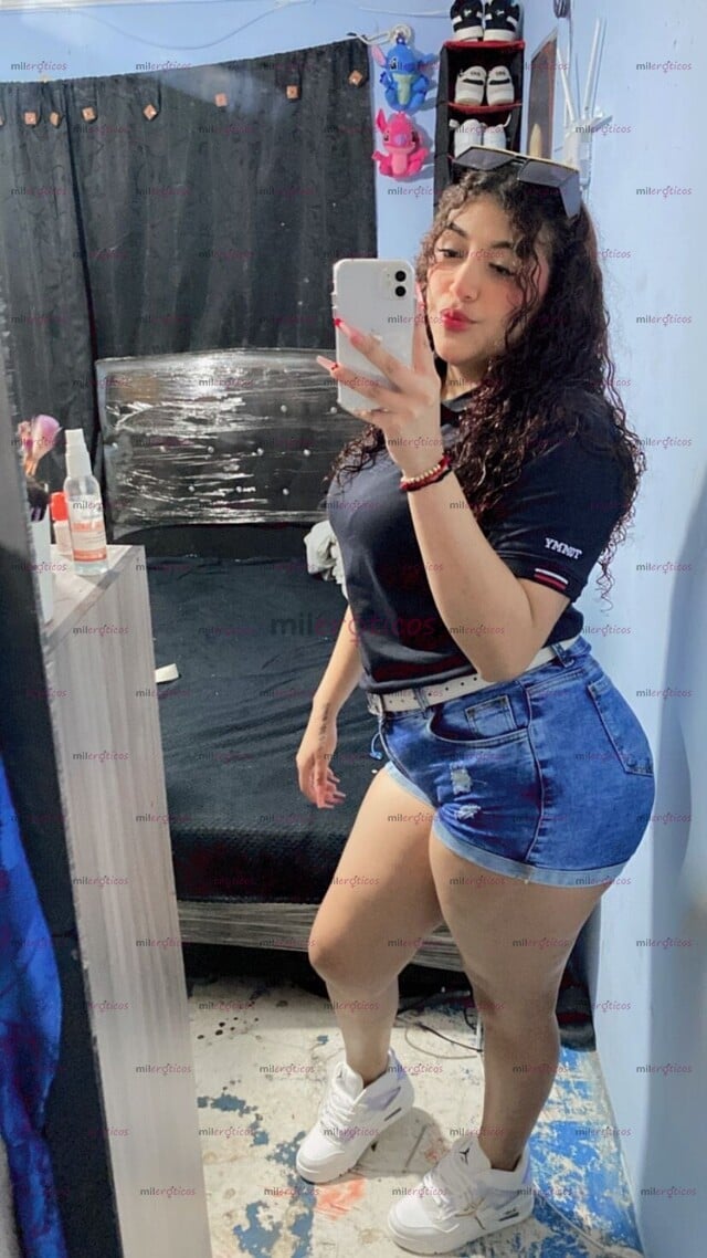 FOTOS DE SEDUCTORA, APASIONADA ADICTA AL SEXO HERMOSA