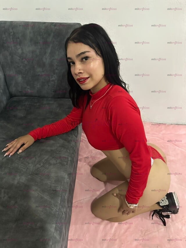 FOTOS DE SOY ALLISON UNA MUJER ESPECTACULAR QUE ME ENCANTA LLEGAR Y MOJARME TODITA