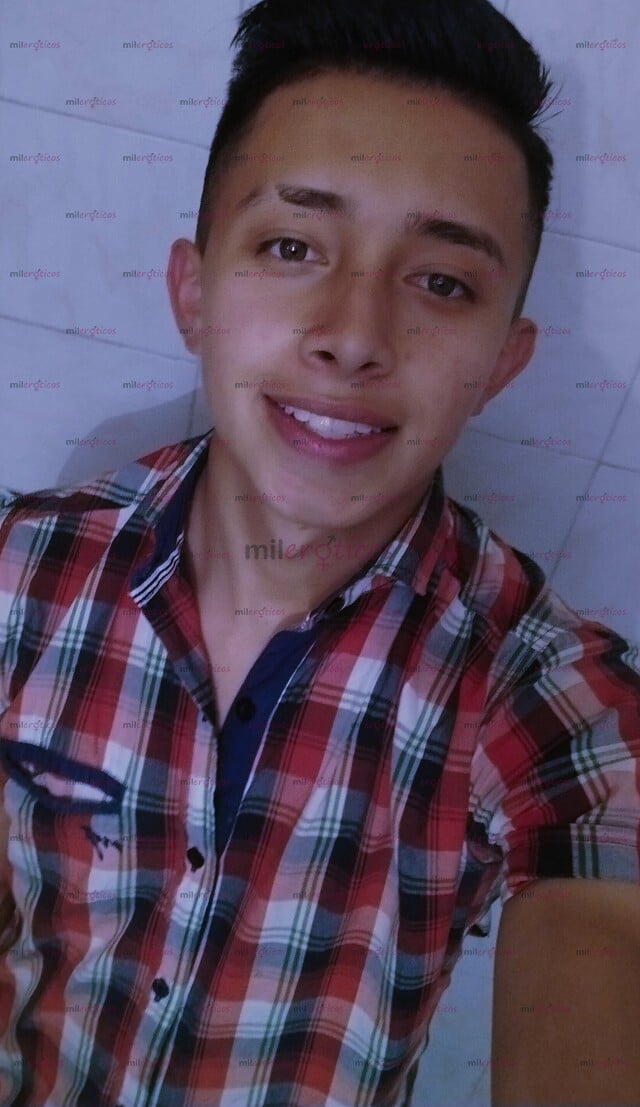FOTOS DE JOVEN COMPLACIENTE DISPUESTO A HACERTE EXPERIMENTAR NUEVAS SENSACIONES