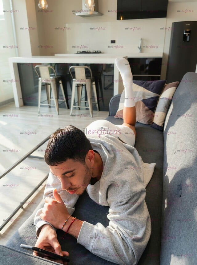 FOTOS DE SEXY CHICO VARONIL MUY HOT POR POCOS DÍAS