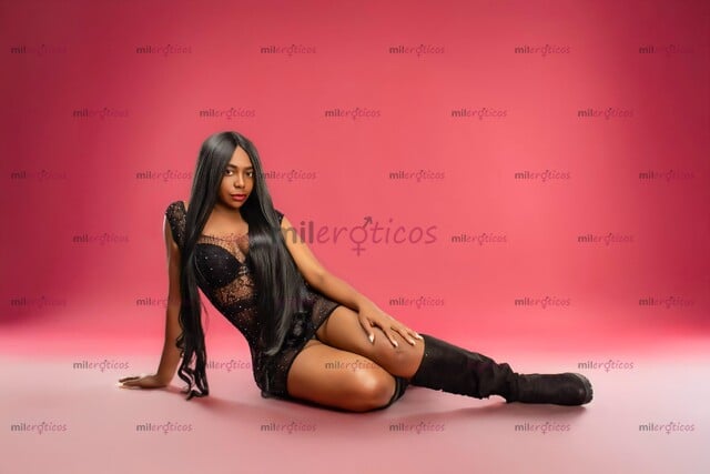 FOTOS DE HERMOSA MORENA DIOSA DE EBANO DISPUESTA A COMPLACERTE