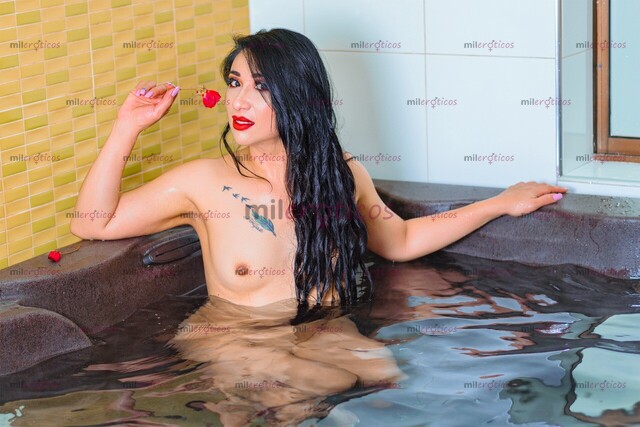 FOTOS DE DELICIOSA MADURA CALIENTE Y SIN LIMITES LISTA PARA CUMPLIR TUS FANTASIAS PAPI...