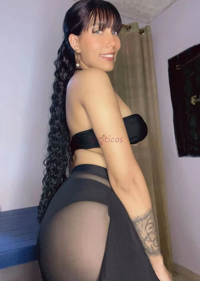 Oi querido eu sou a sacha uma garota divertida e sensual vamos nos divertir chamada de videobater papofotosvideostenho uma vagina super deliciosa e el...