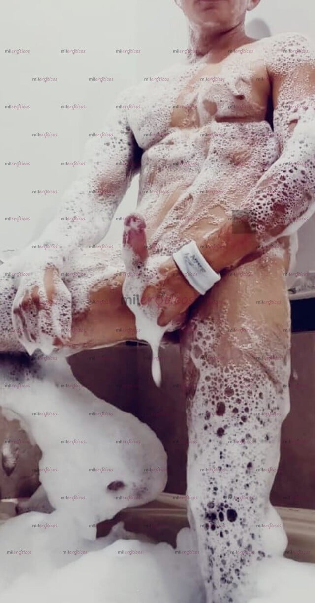 FOTOS DE FLACO ARRECHO , AMANTE AL BUEN SEXO! A LAS PAREJAS SW