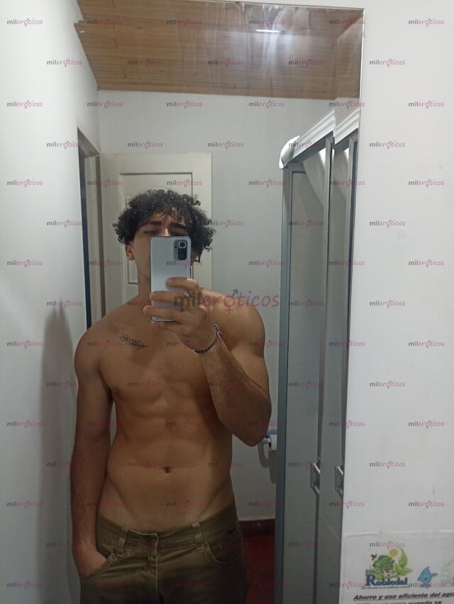 FOTOS DE CRESPO ALTO CABALLEROSO VERGÓN ACOMPAÑANTE DE BUEN SENTIDO DEL HUMOR MUY APASION