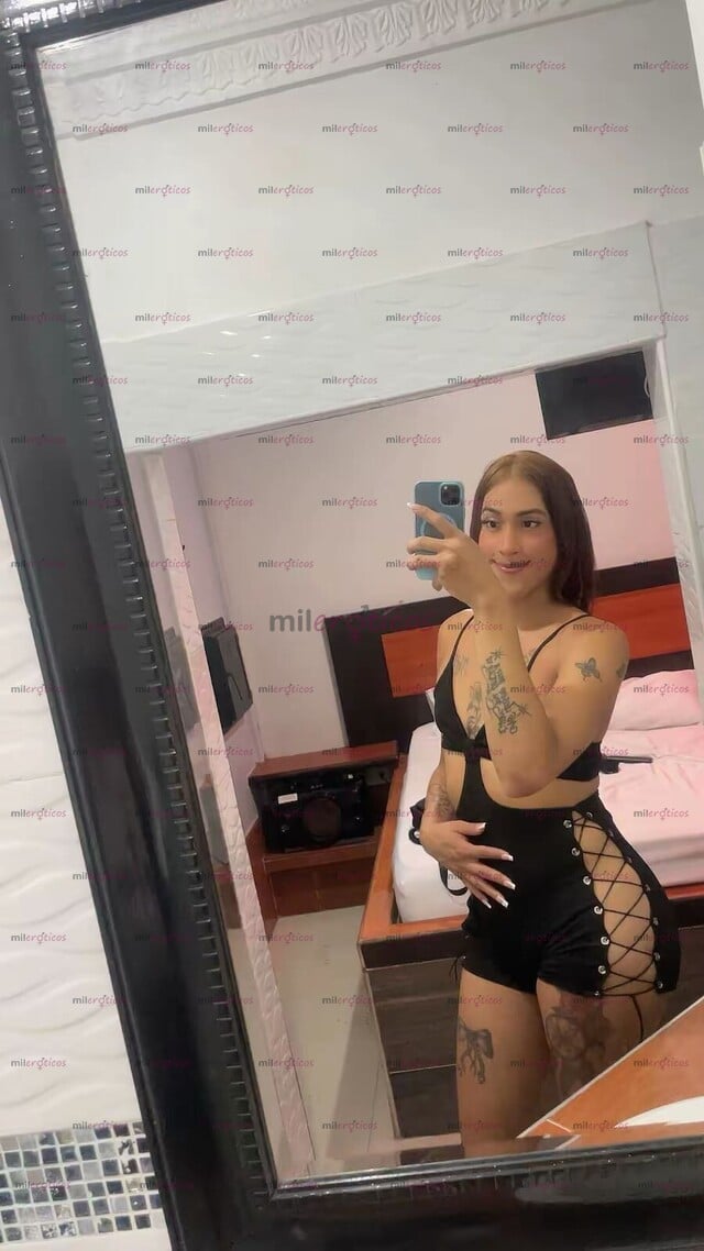 FOTOS DE FLACA MORENA ARRECHA DISPONIBLE PARA TUS FANTASÍAS
