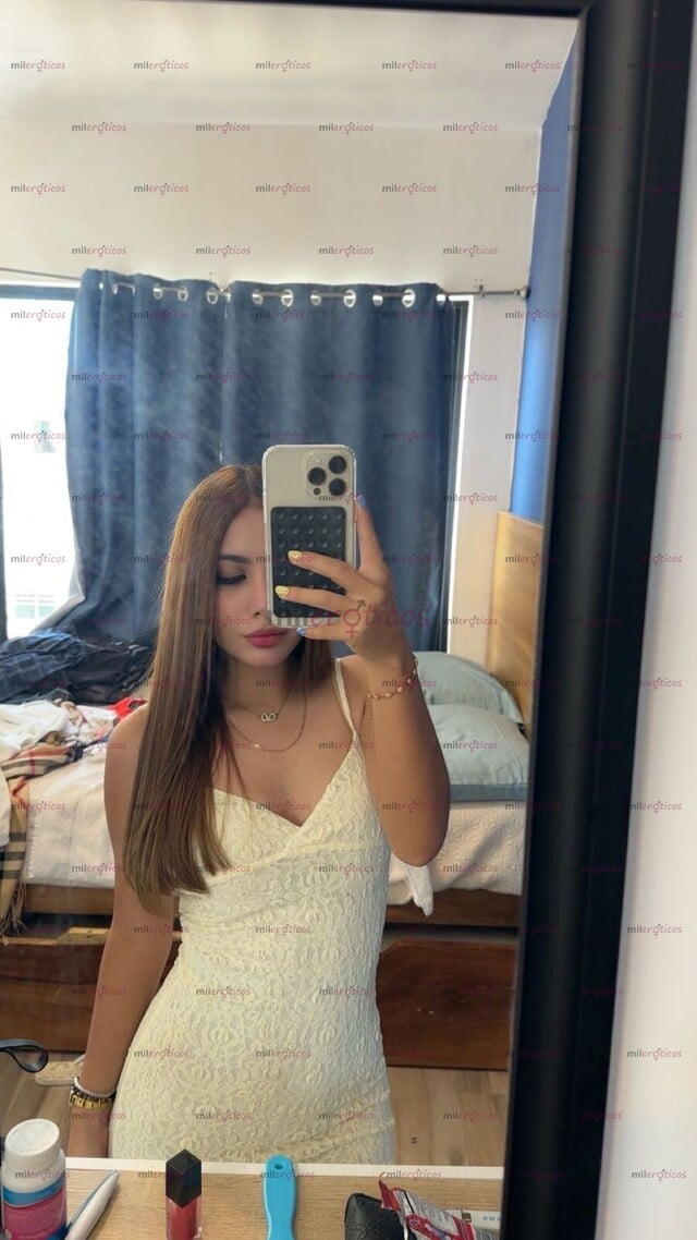 FOTOS DE HOLA SOY SOFI JOVEN LINDA DE CUERPO MUY DELGADO CON UN TRATÓ INCREÍBLE