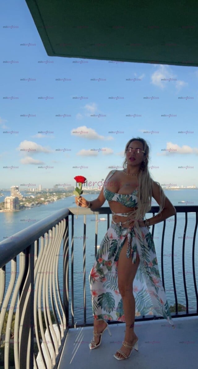 FOTOS DE BELLA SHANELL DISPONIBLE EN PLAYA DEL CARMEN 24 7