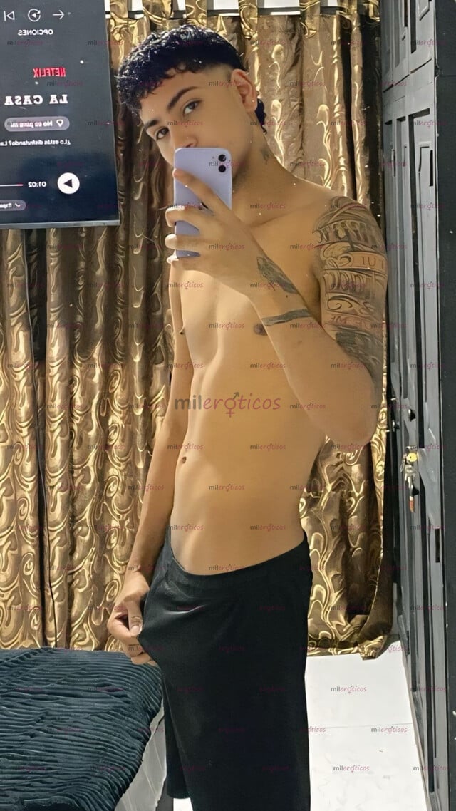 FOTOS DE POLLO PINTA UNIVERSITARIO DISPONIBLE PARA CUMPLIR TUS CAPRICHOS