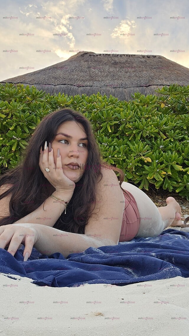 FOTOS DE TRANS CURVY, BONITA Y NALGONA, CON LUGAR