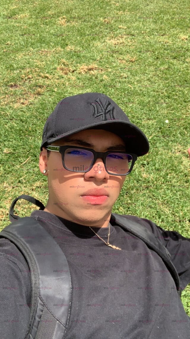 FOTOS DE SOY OLIVER, DESCUBRE UN MUNDO DE PLACER EXCLUSIVO. CONTÁCTAME VÍA WHATSAPP